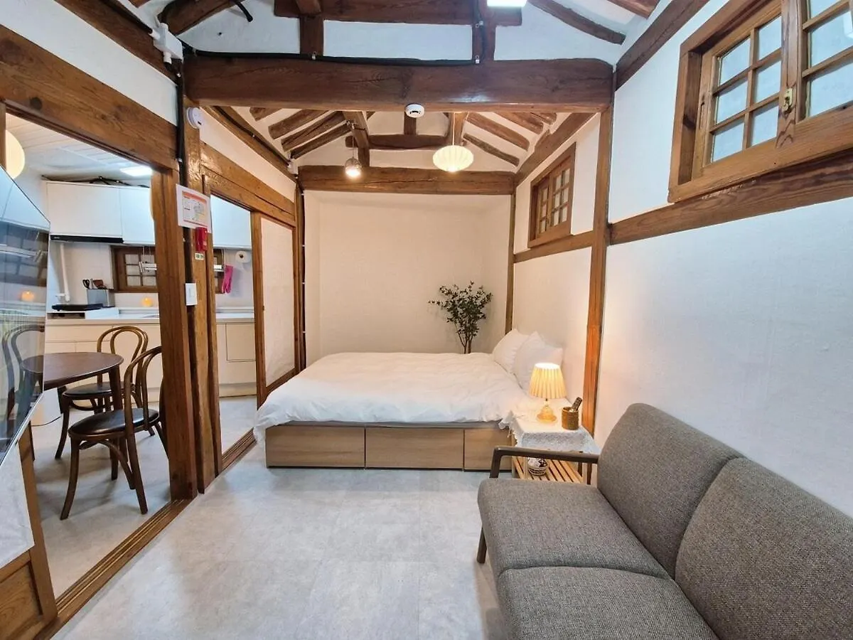 Hanok Entire House, Bukchon Hanok Village Seul